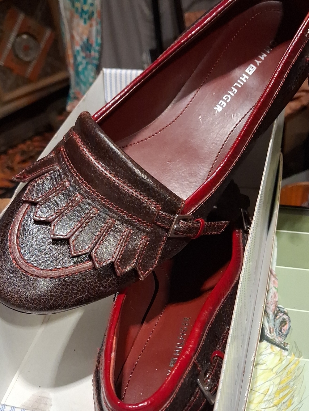 Tommy Hilfiger Women’s Brown & Red Leather Fringe Loafers